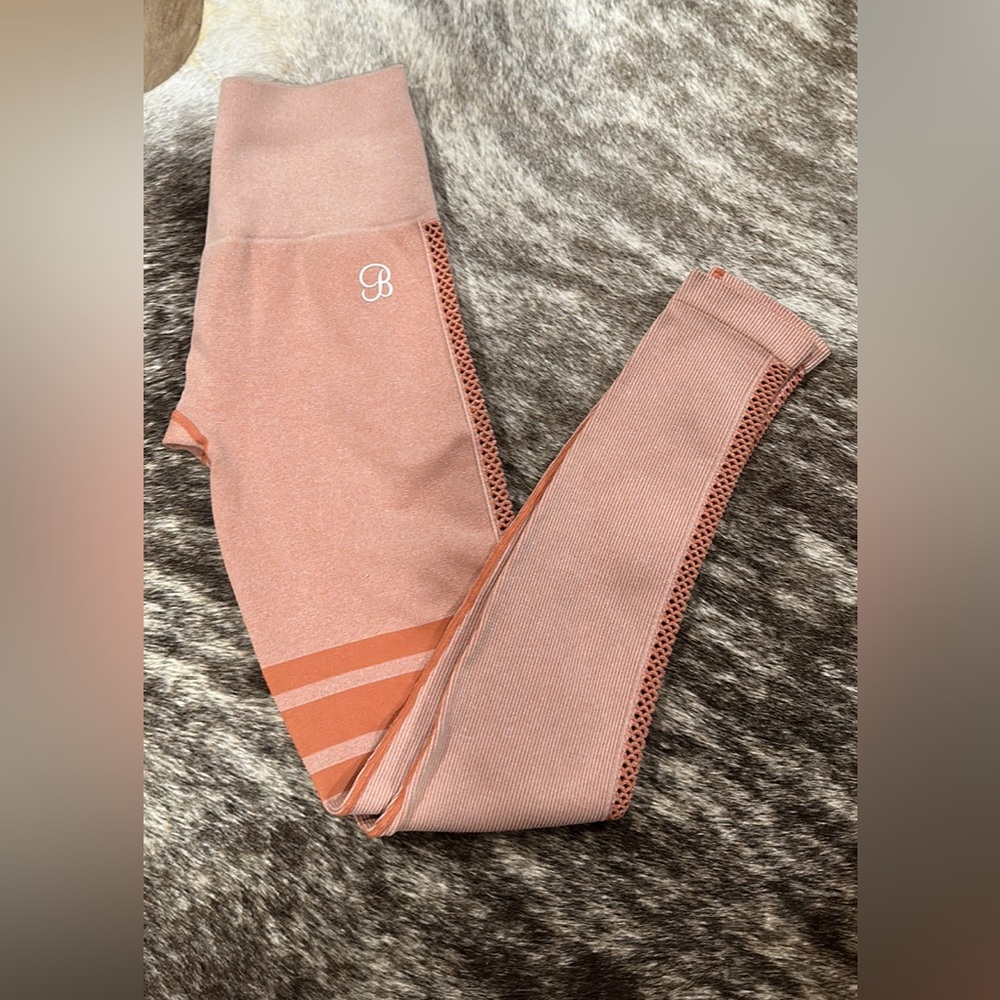 Bombshell leggings-flawed